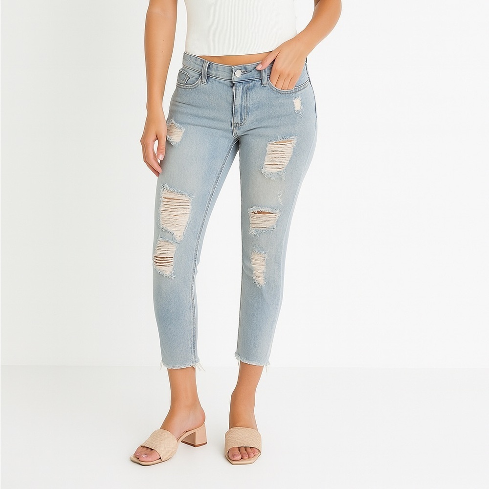 Hollister Distressed Lowrise Crop Jeans